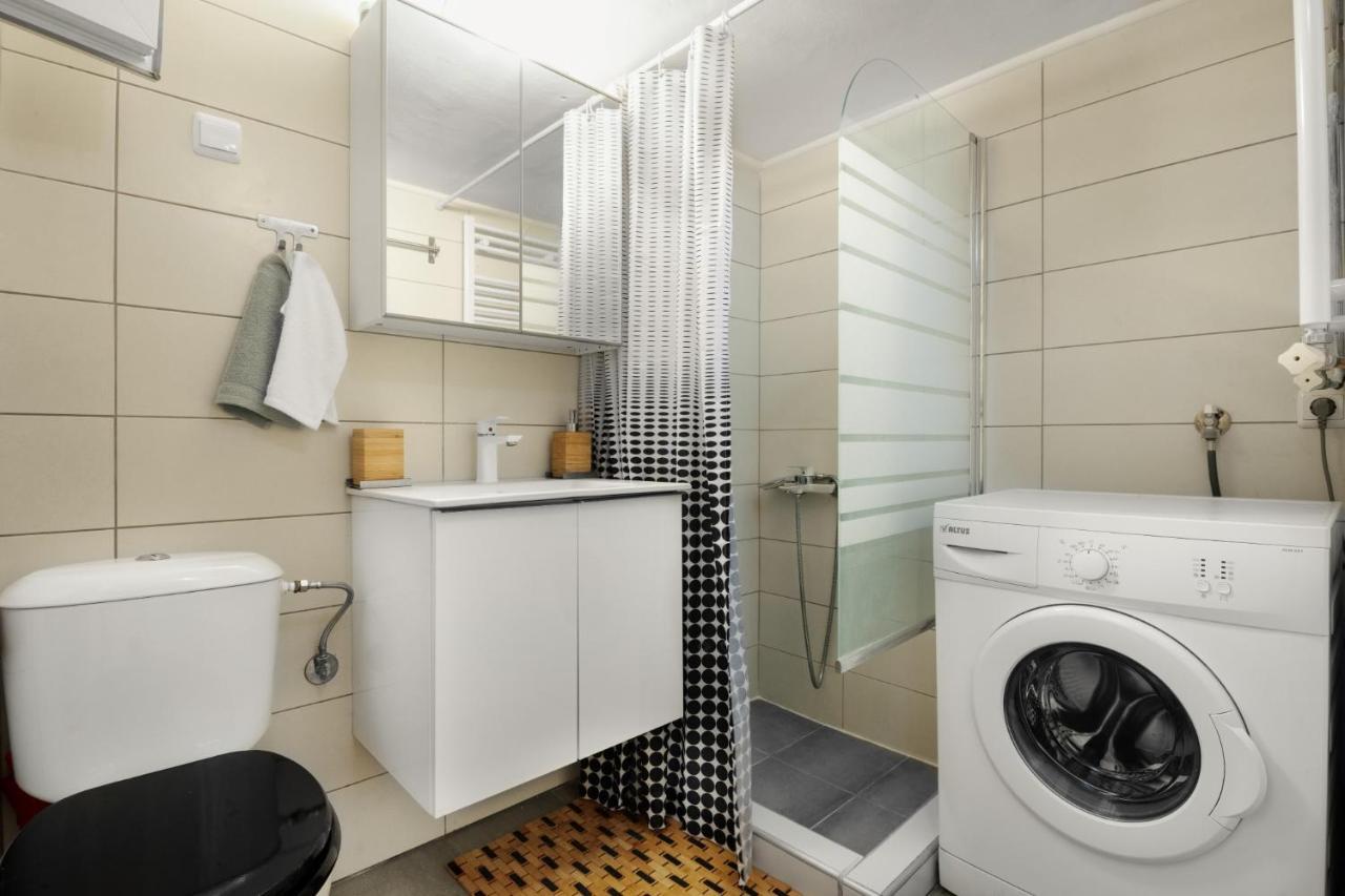 New! By The Sea Apartment Rohini Salonicco Esterno foto